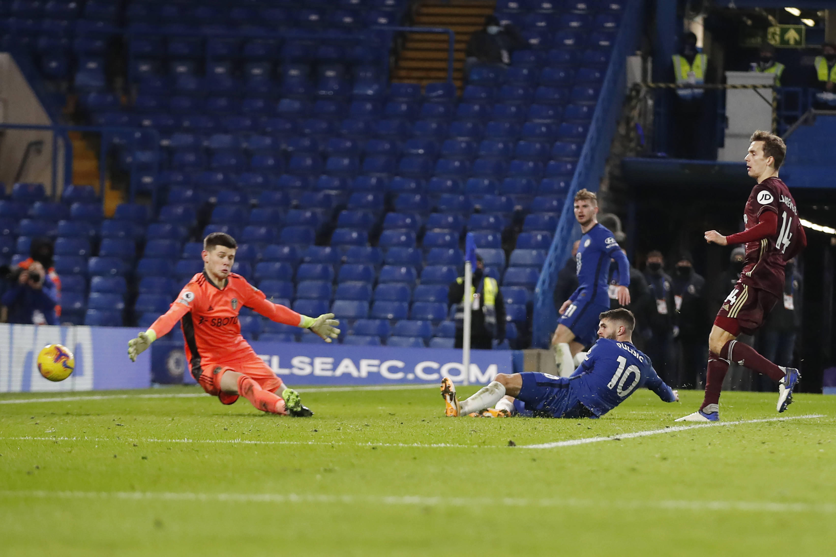 不仅引起了 不仅引起了