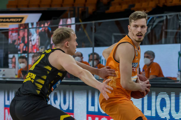 继续证明自 继续证明自